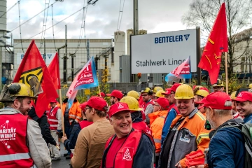 Warnstreik-Tag 7: Erster Warnstreik, Weste, Stimmung und kühle Temperaturen