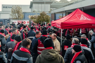 Warnstreik-Tag 4: Stimmung, Mütze, Schokobrötchen und Kampfkraft