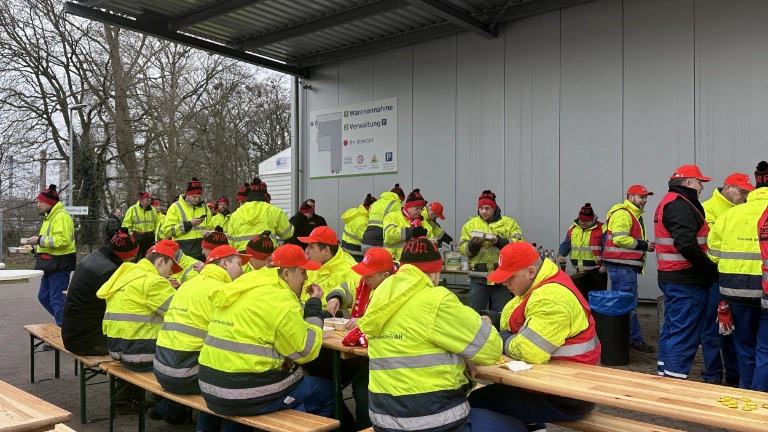 Textil Bekleidung 1. Warnstreikwelle