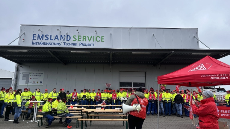 Textil Bekleidung 1. Warnstreikwelle